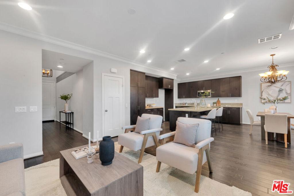 MLS #25628481 image #0