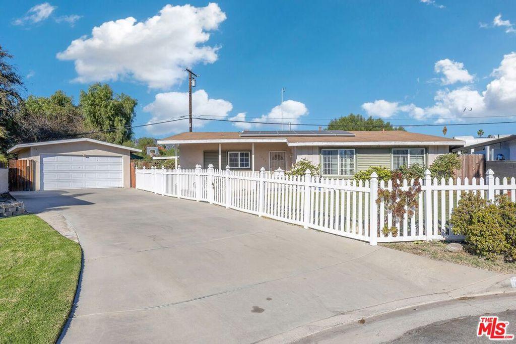 MLS #25628567 image #0