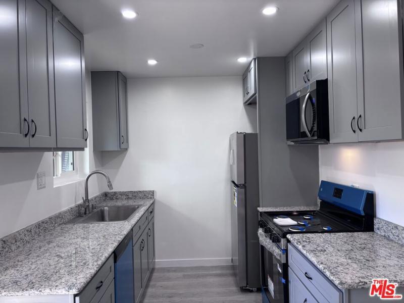 MLS #25628919 image #0