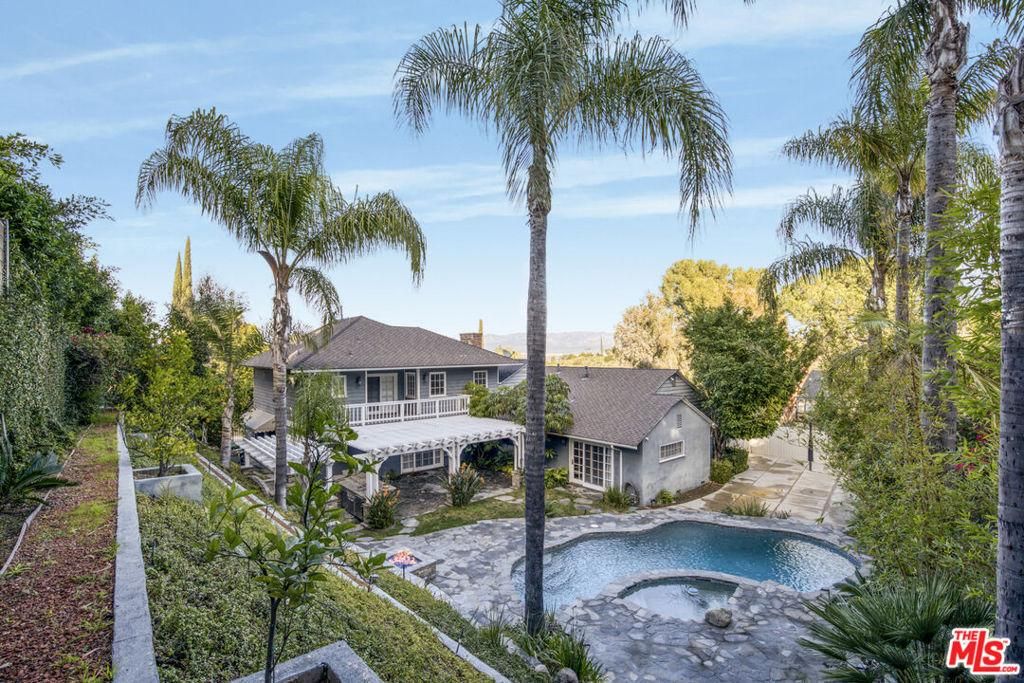 MLS #25629955 image #0