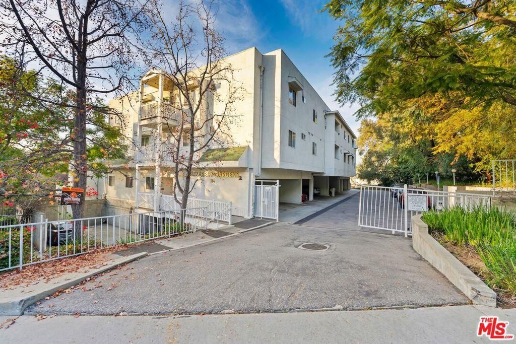 MLS #25630111 image #0