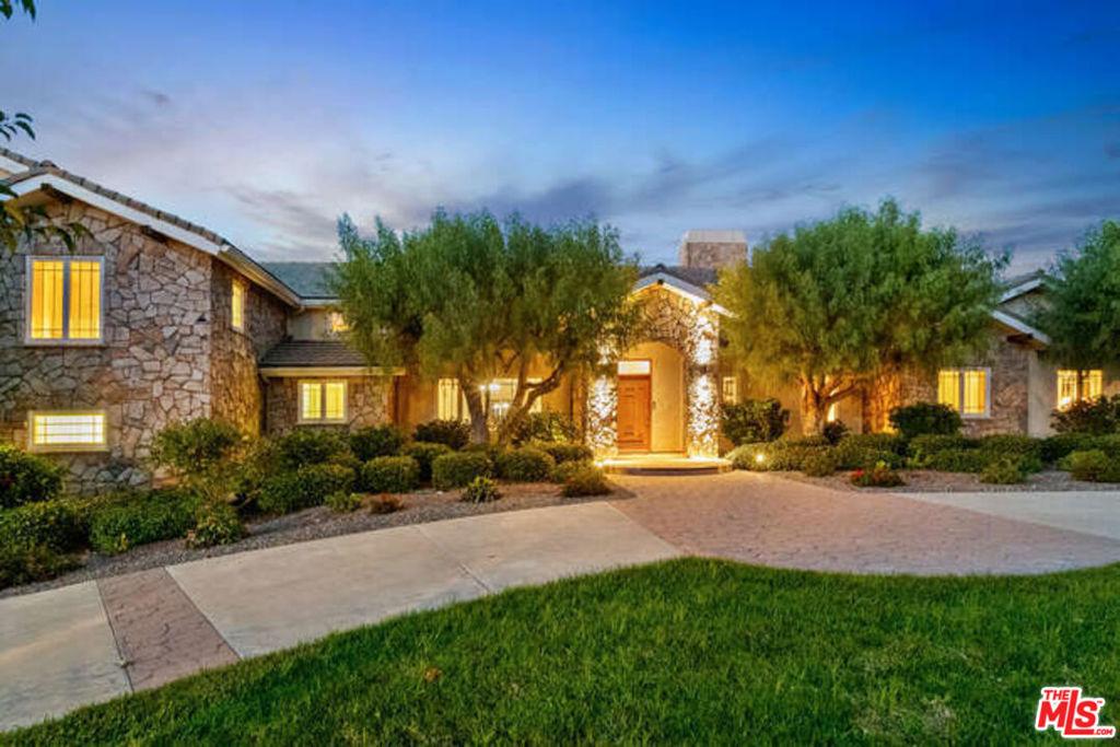 MLS #25630599 image #0