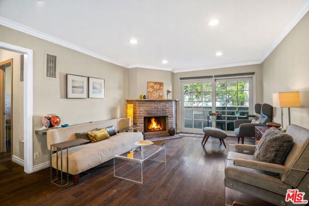 MLS #25631075 image #0