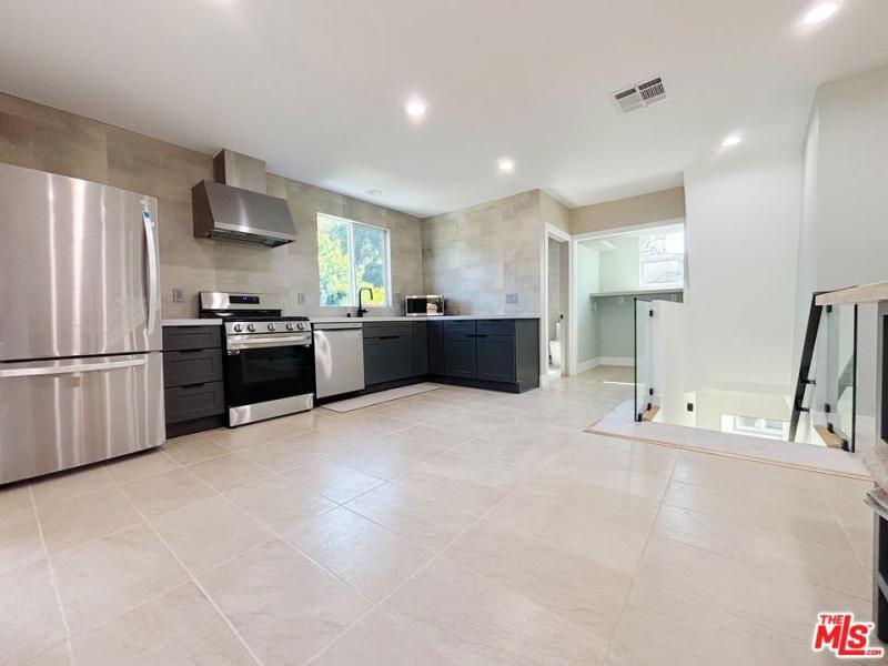 713 Devirian PL Altadena CA 91001 | MLS #25631307 45 MLS #25631307 image #0