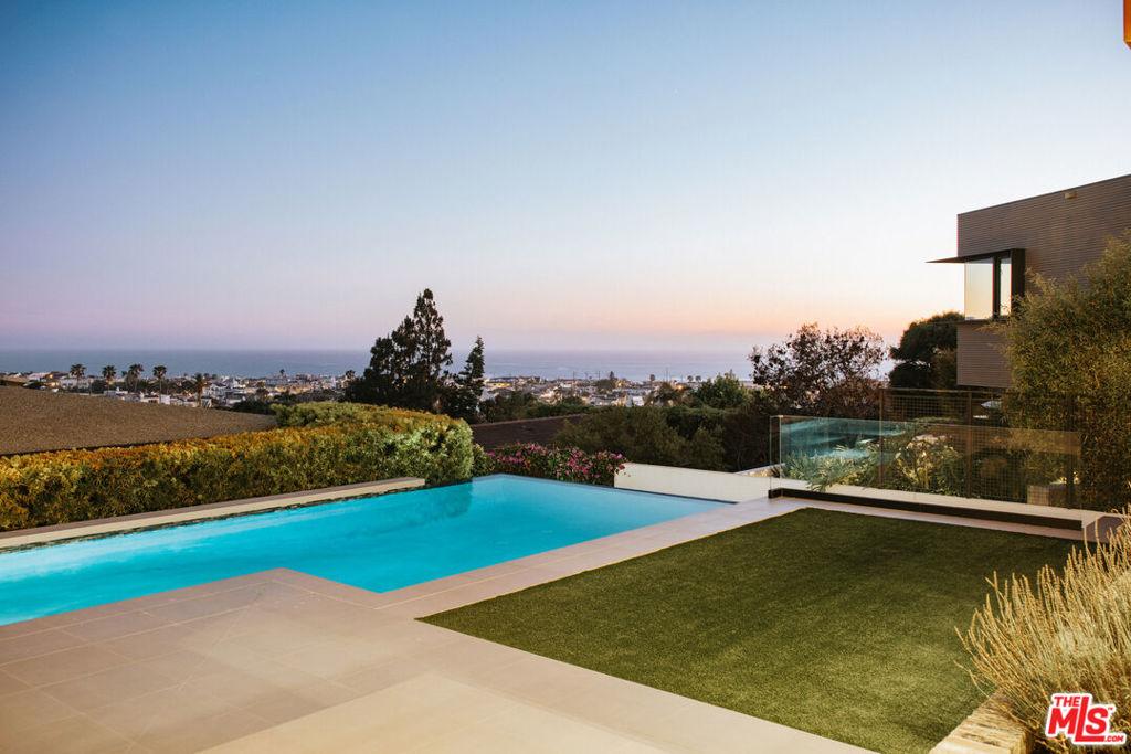 MLS #25631367 image #0