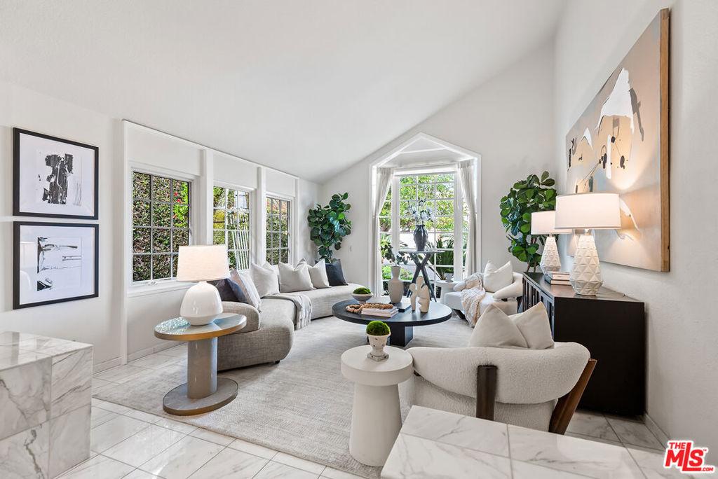 MLS #25631477 image #0