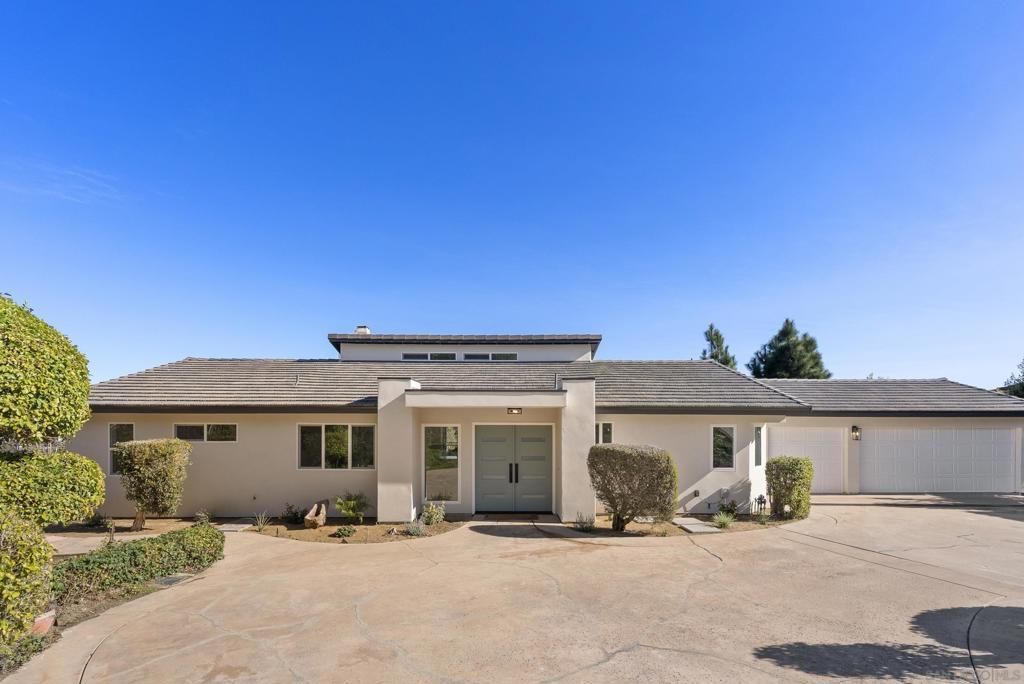 MLS #2600015SD image #0