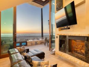 MLS #260002124SD image #0