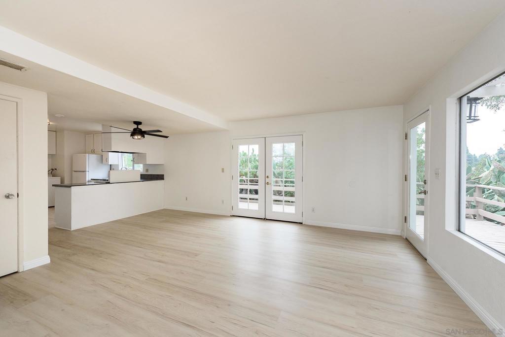 MLS #2600027SD image #0