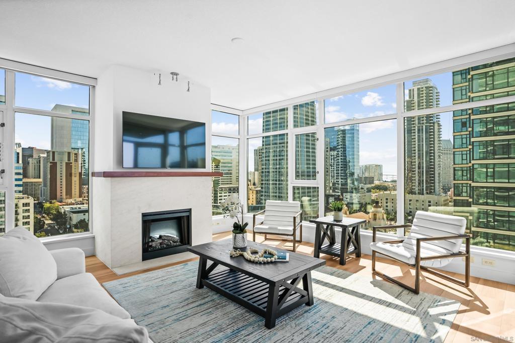 MLS #2600055SD image #0