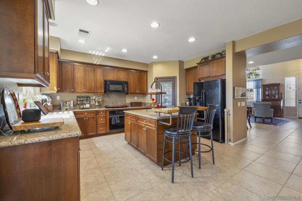 MLS #260007303SD image #0