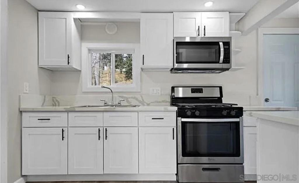 MLS #260010992SD image #0