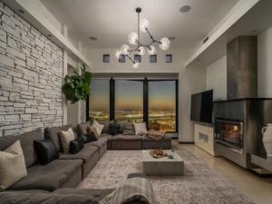 MLS #260011095SD image #0