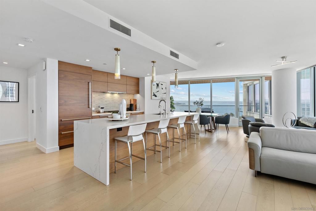 MLS #2600115SD image #0