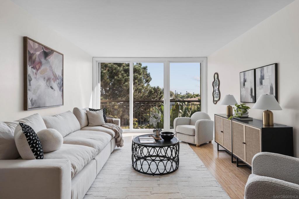 MLS #2600118SD image #0