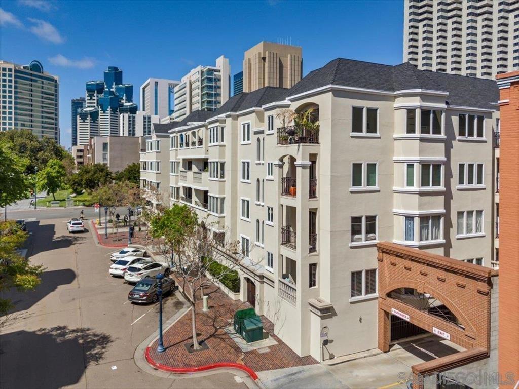 MLS #260012025SD image #0