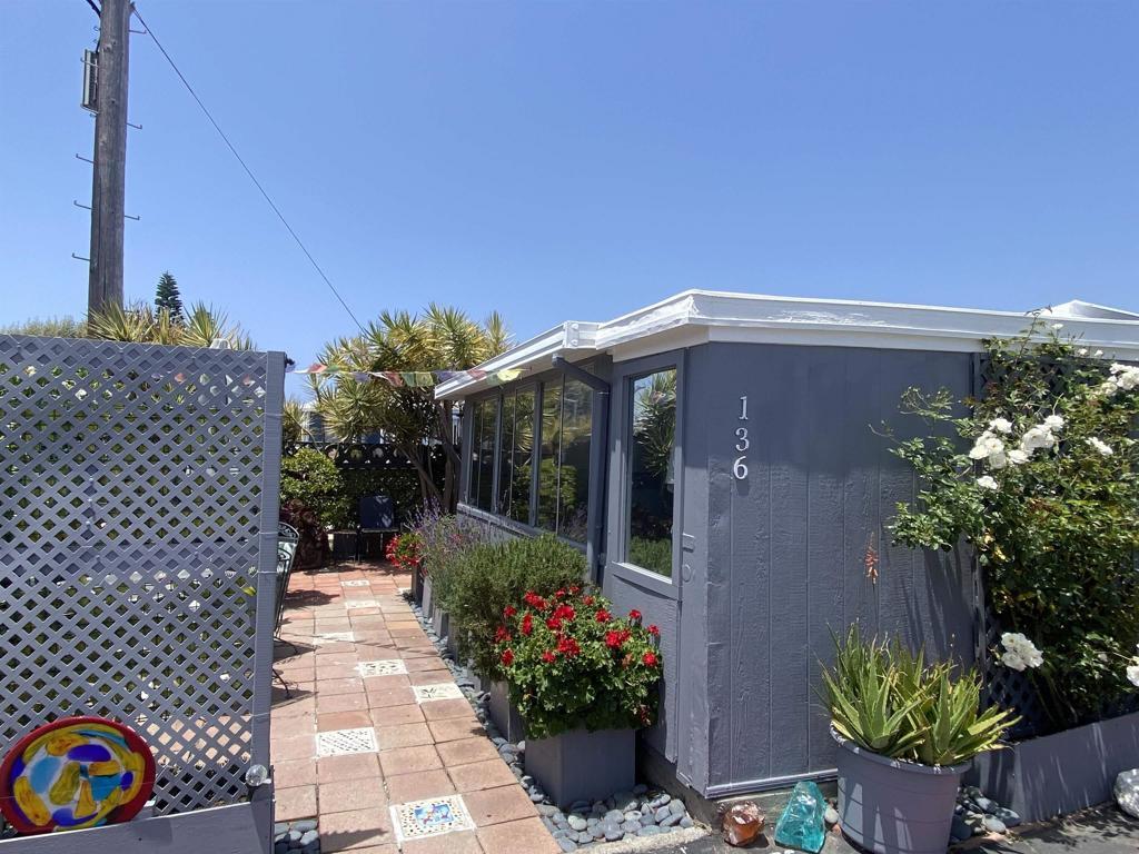 MLS #260012285SD image #0