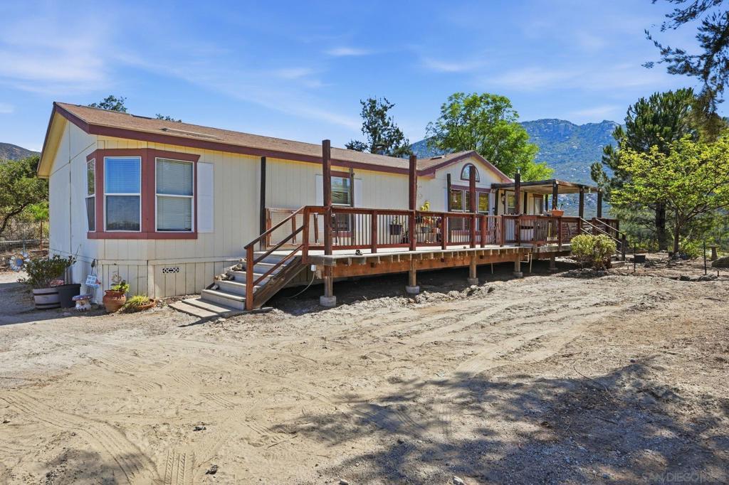 MLS #260012388SD image #0