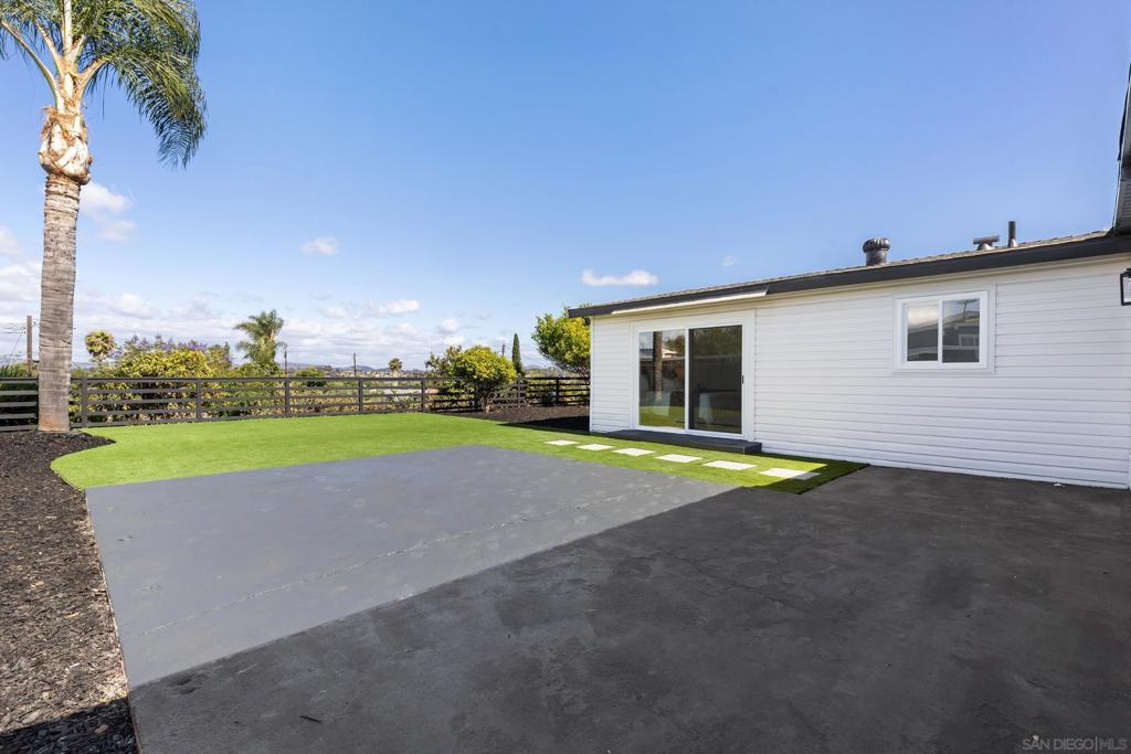 MLS #260012936SD image #0
