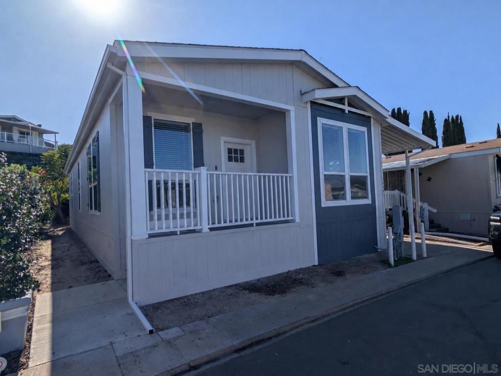 MLS #260012995SD image #0