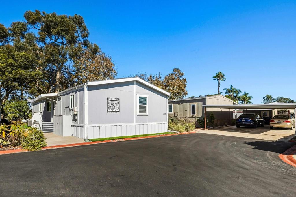 MLS #260013094SD image #0
