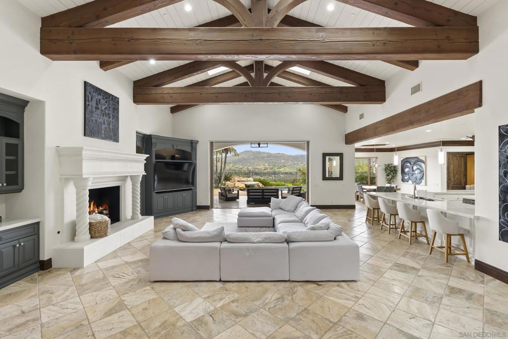 MLS #260013317SD image #0