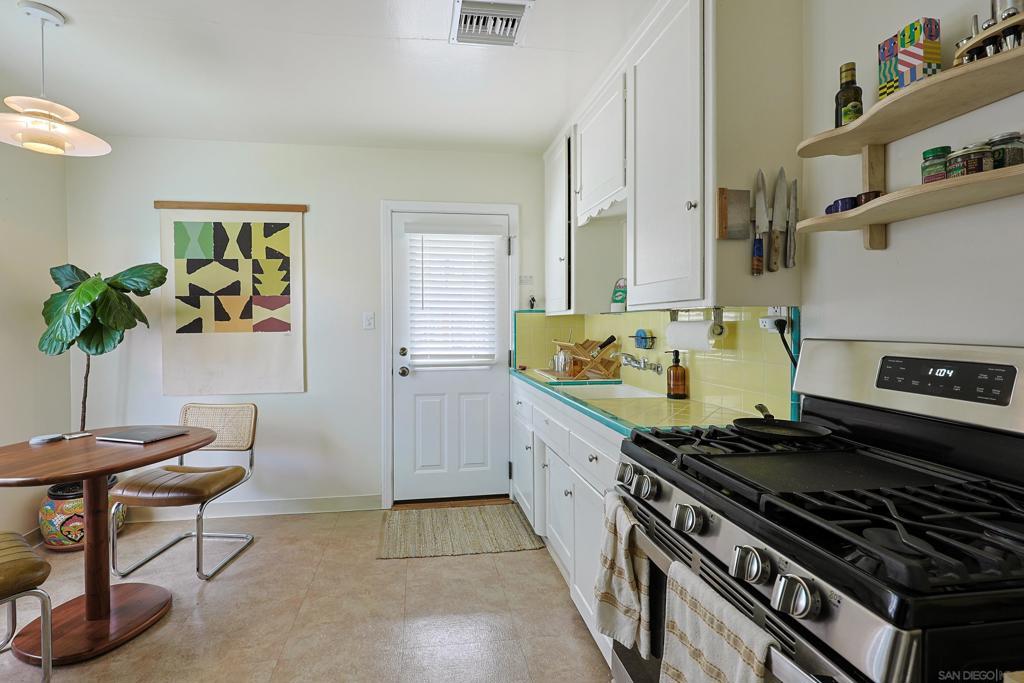 MLS #260013381SD image #0