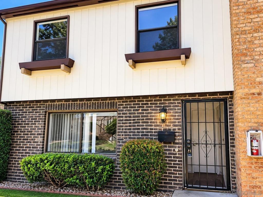 MLS #260013419SD image #0
