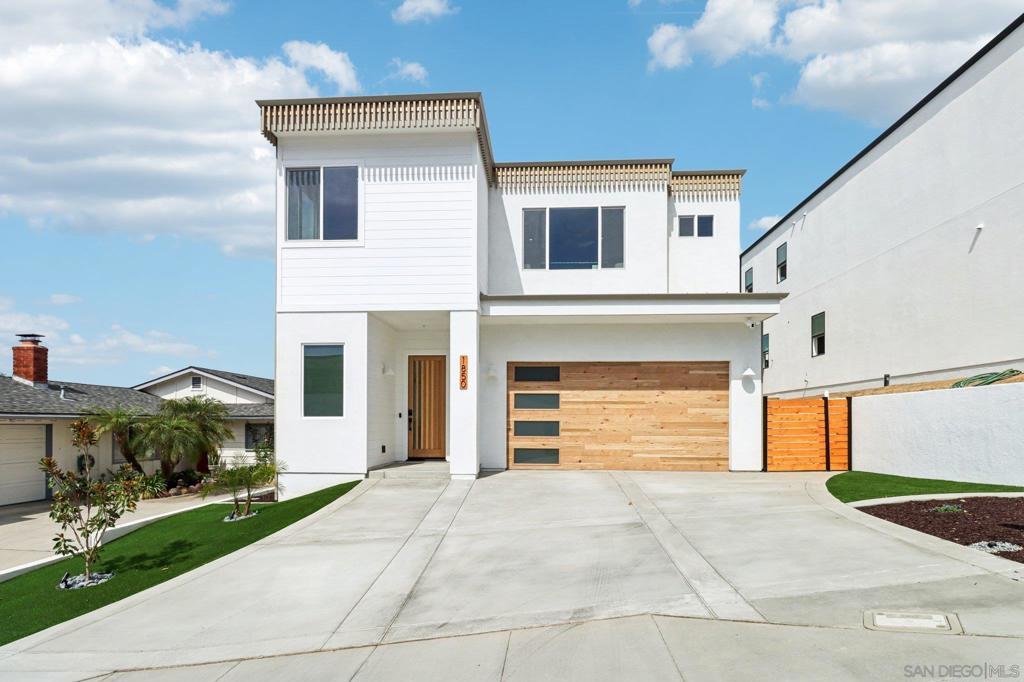 MLS #260013422SD image #0