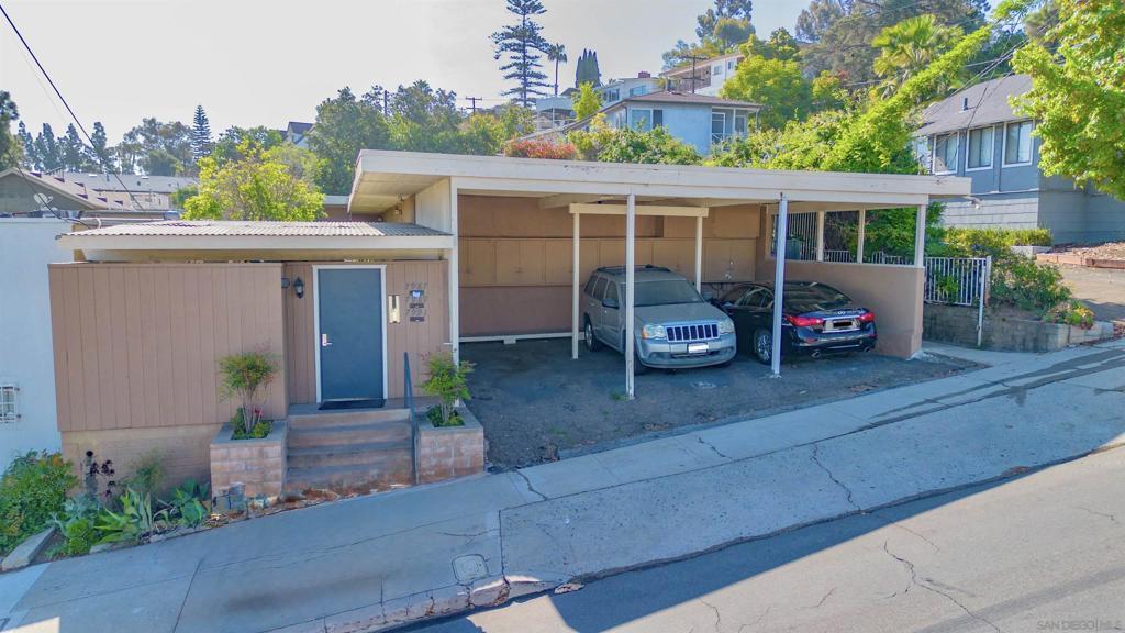 MLS #260013745SD image #0