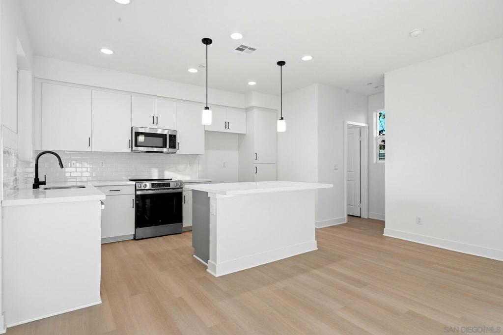 MLS #260014183SD image #0