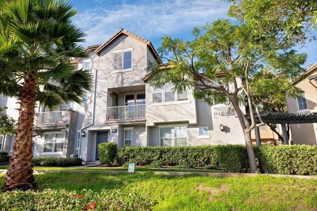 MLS #2600149SD image #0