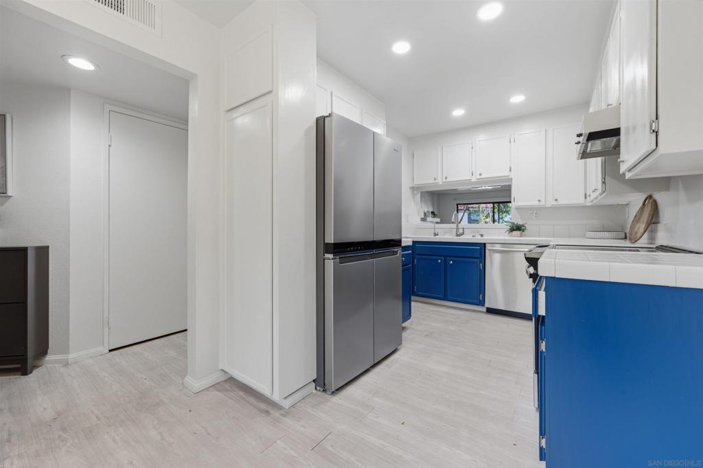 MLS #260015345SD image #0