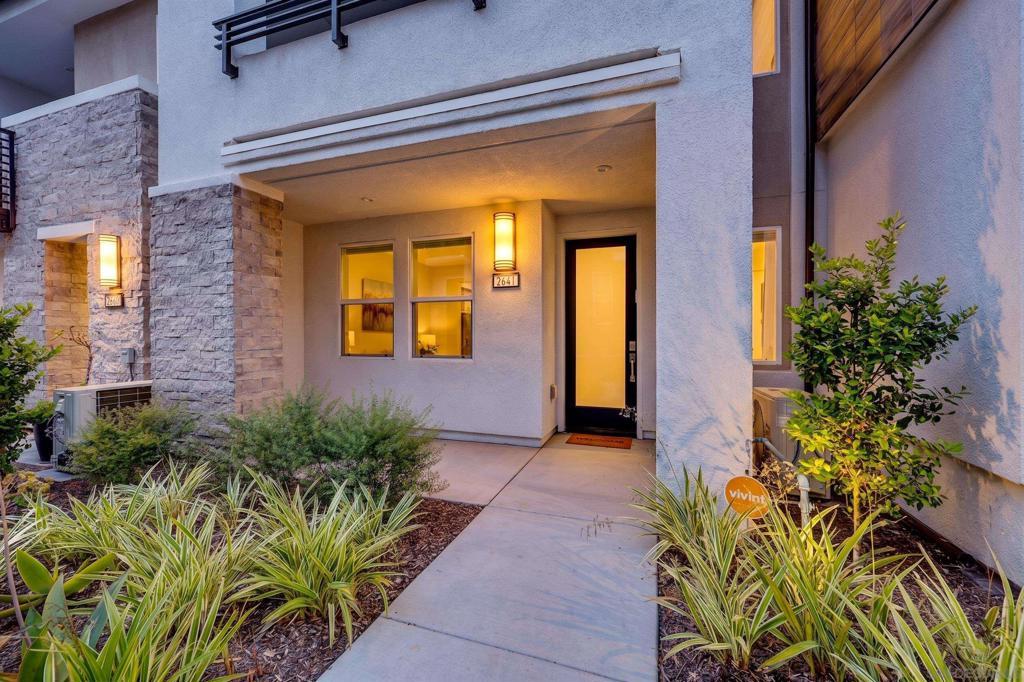 MLS #260015348SD image #0