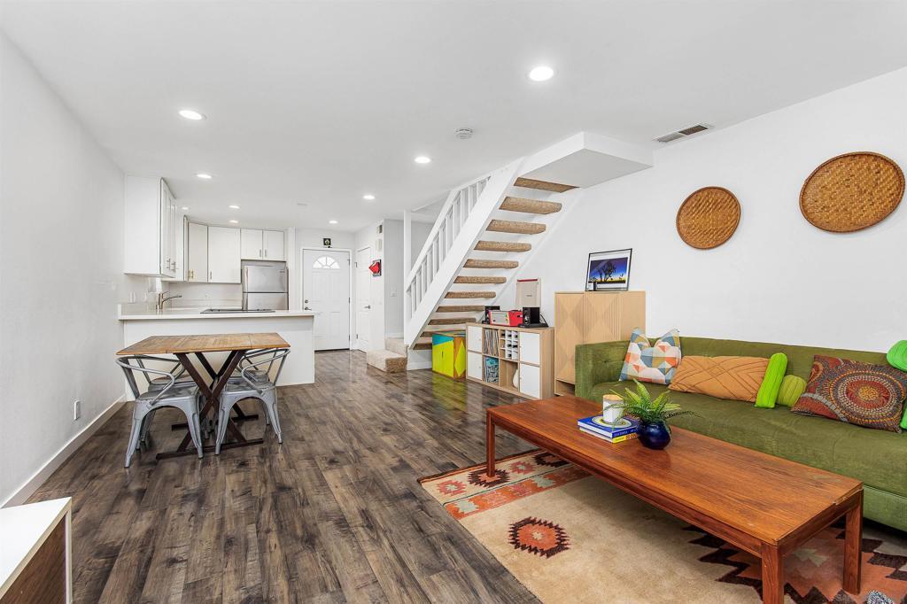 MLS #260015353SD image #0
