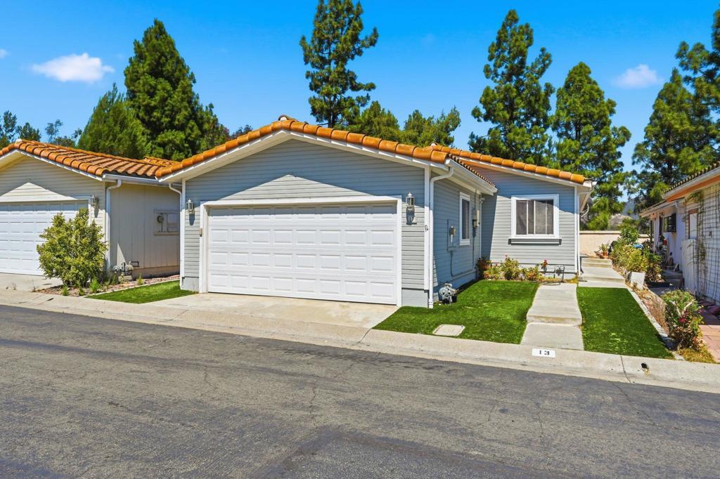 MLS #260015372SD image #0