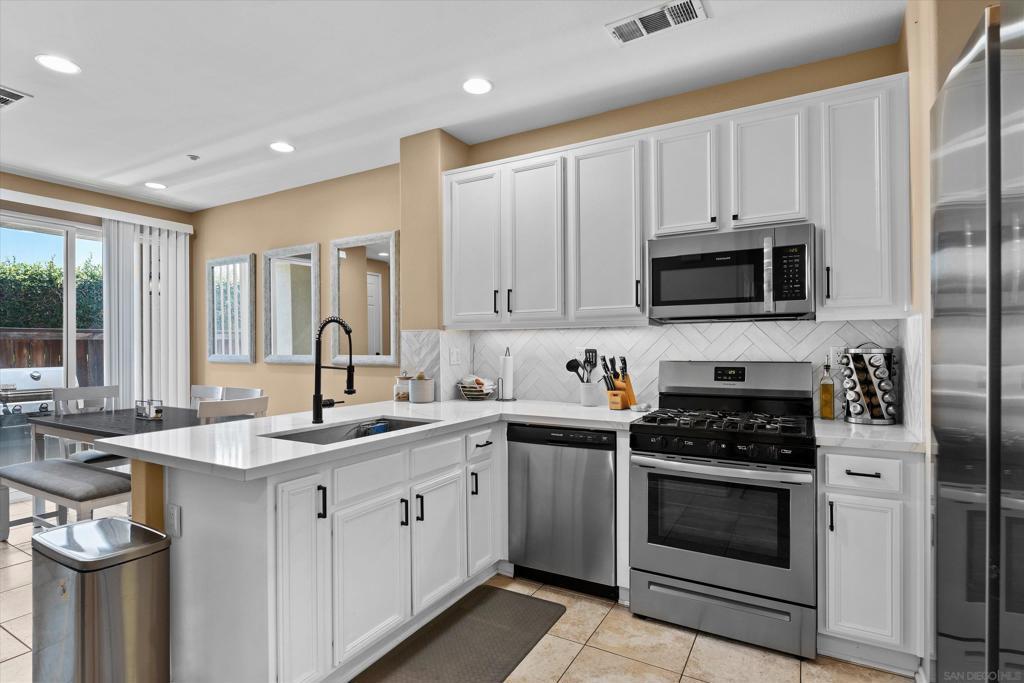 MLS #260015451SD image #0