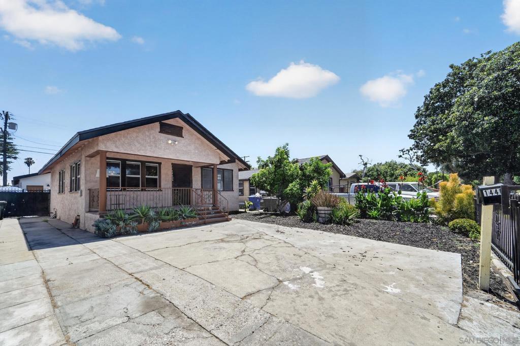 MLS #260015622SD image #0