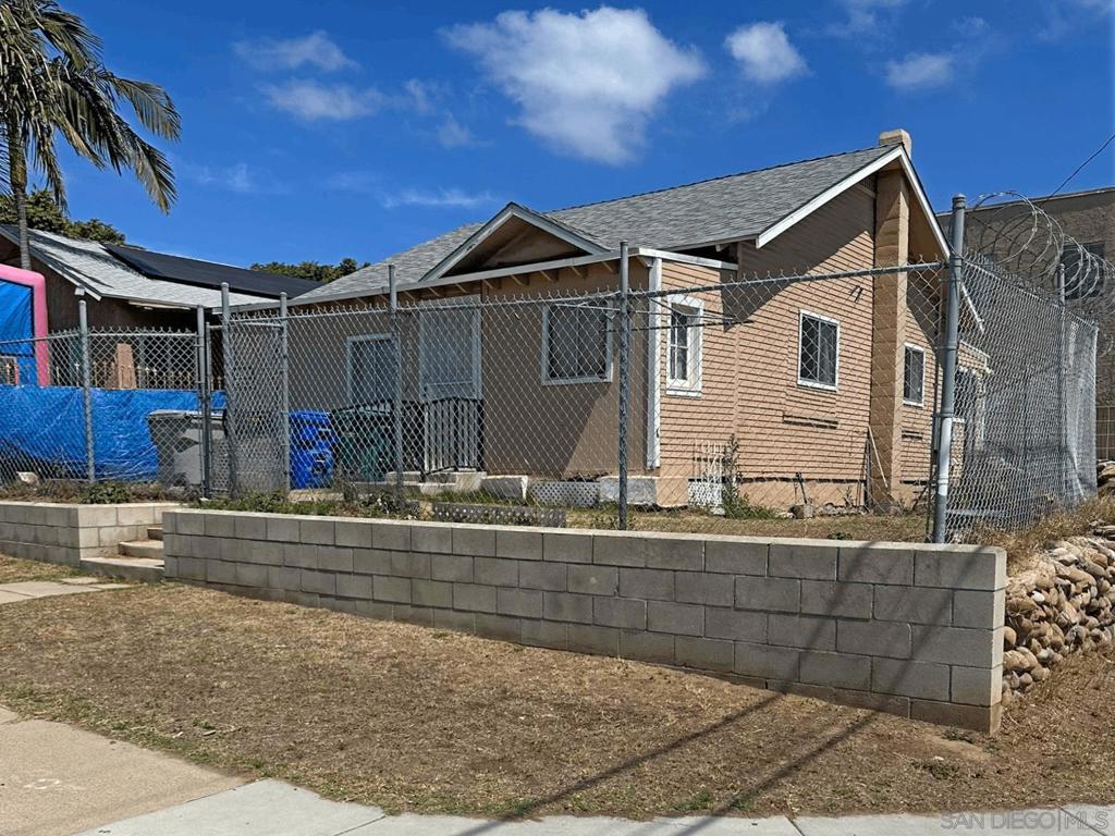 MLS #260016138SD image #0