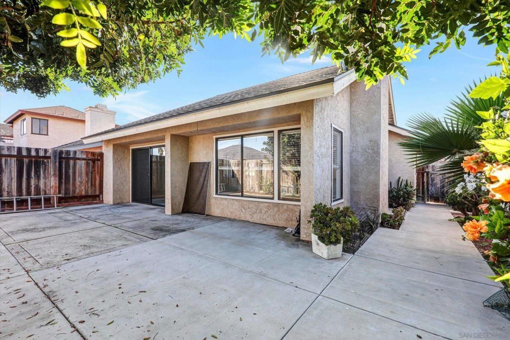 MLS #2600162SD image #0