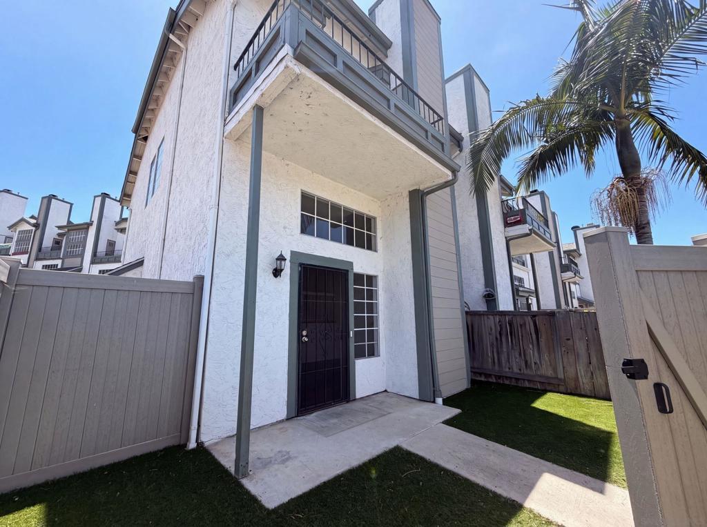 MLS #260016318SD image #0