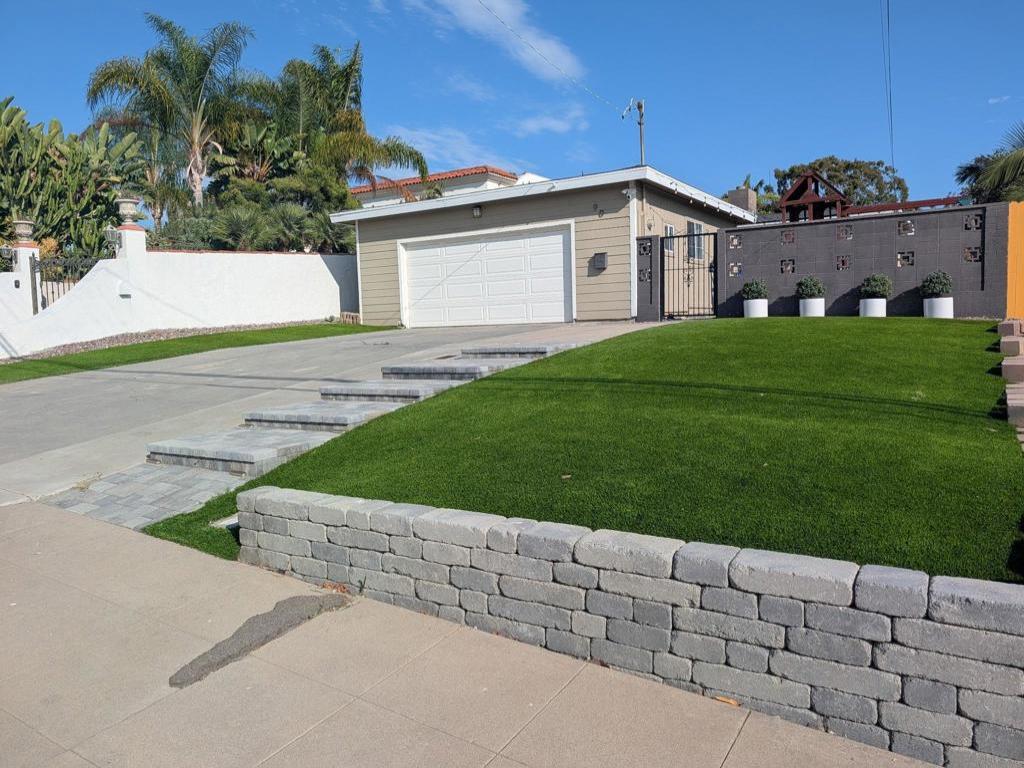 MLS #260016362SD image #0