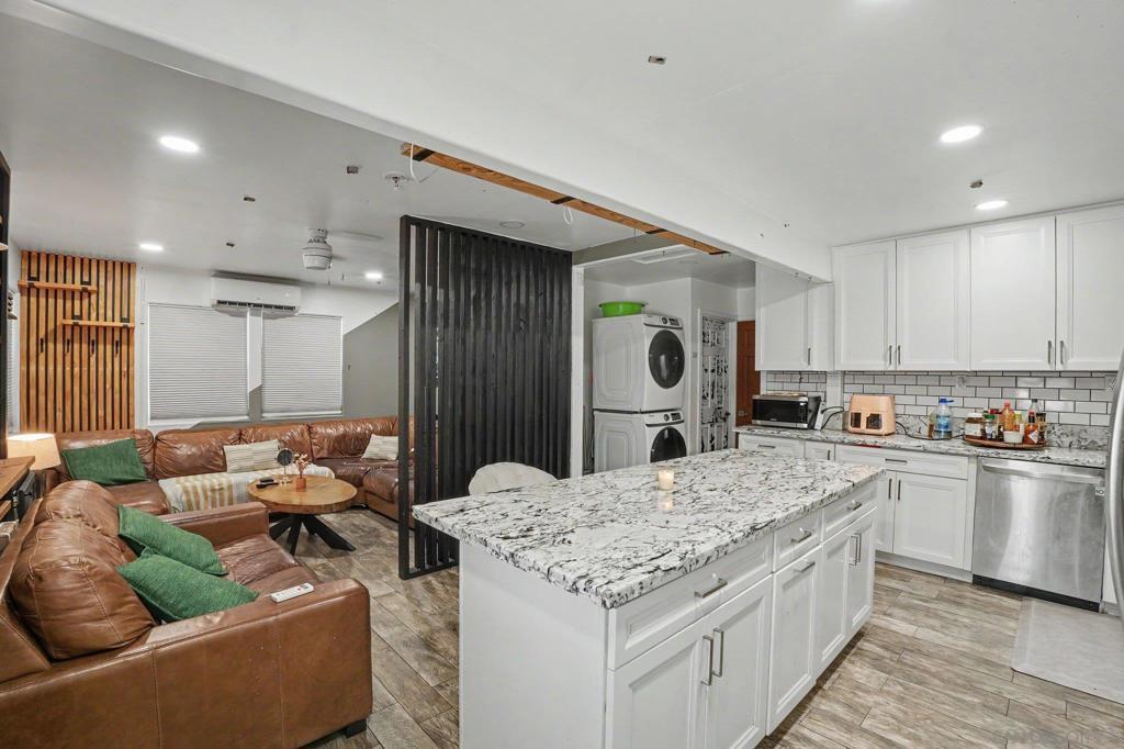 MLS #260016398SD image #0