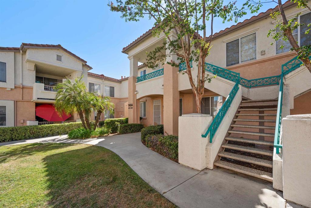 MLS #260016557SD image #0