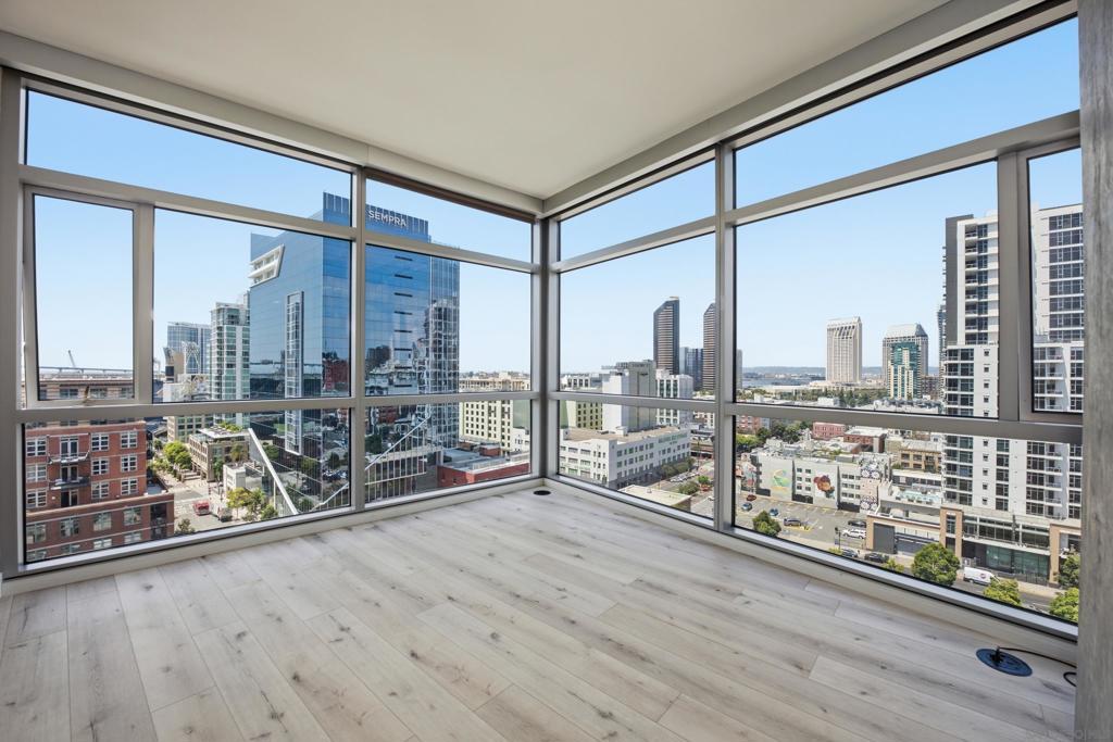 MLS #260016581SD image #0