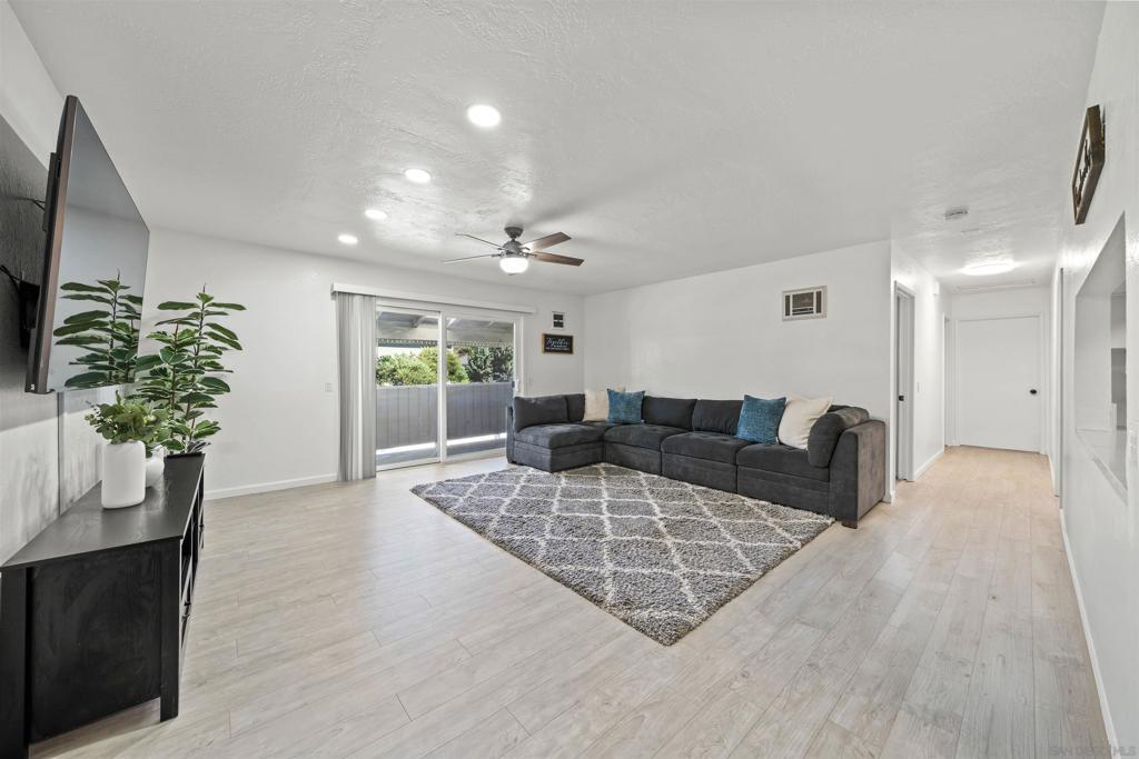 MLS #260016596SD image #0