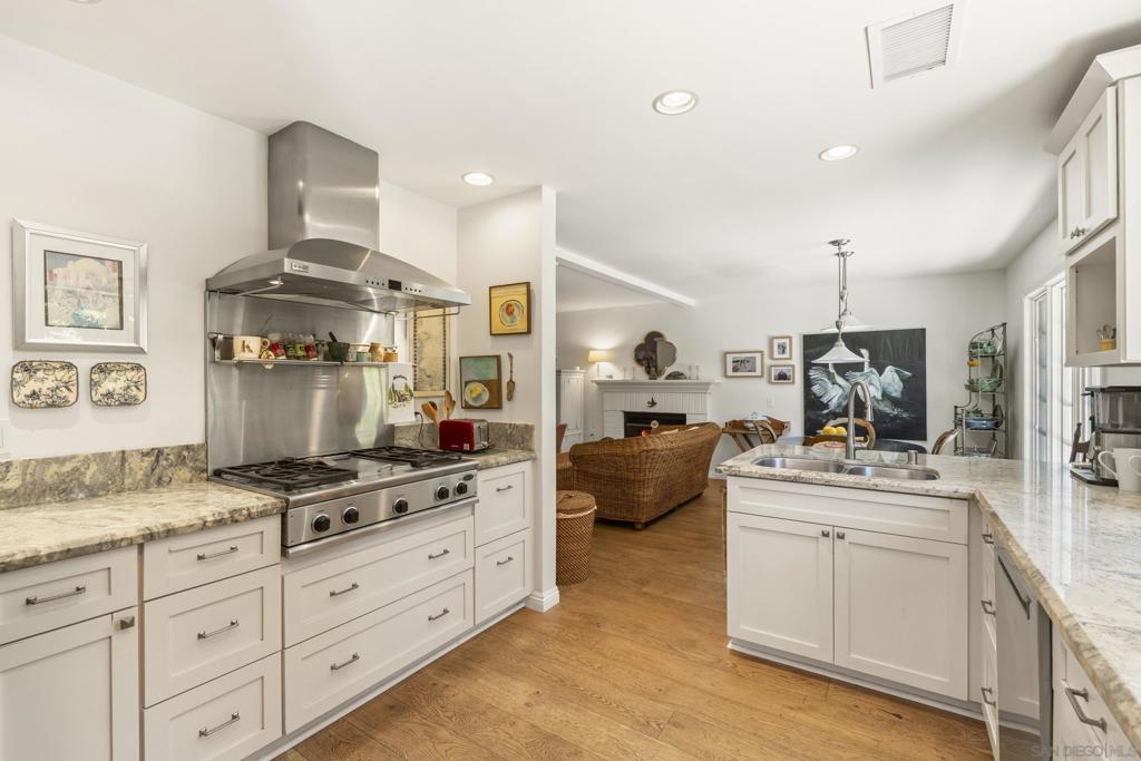 MLS #260016656SD image #0