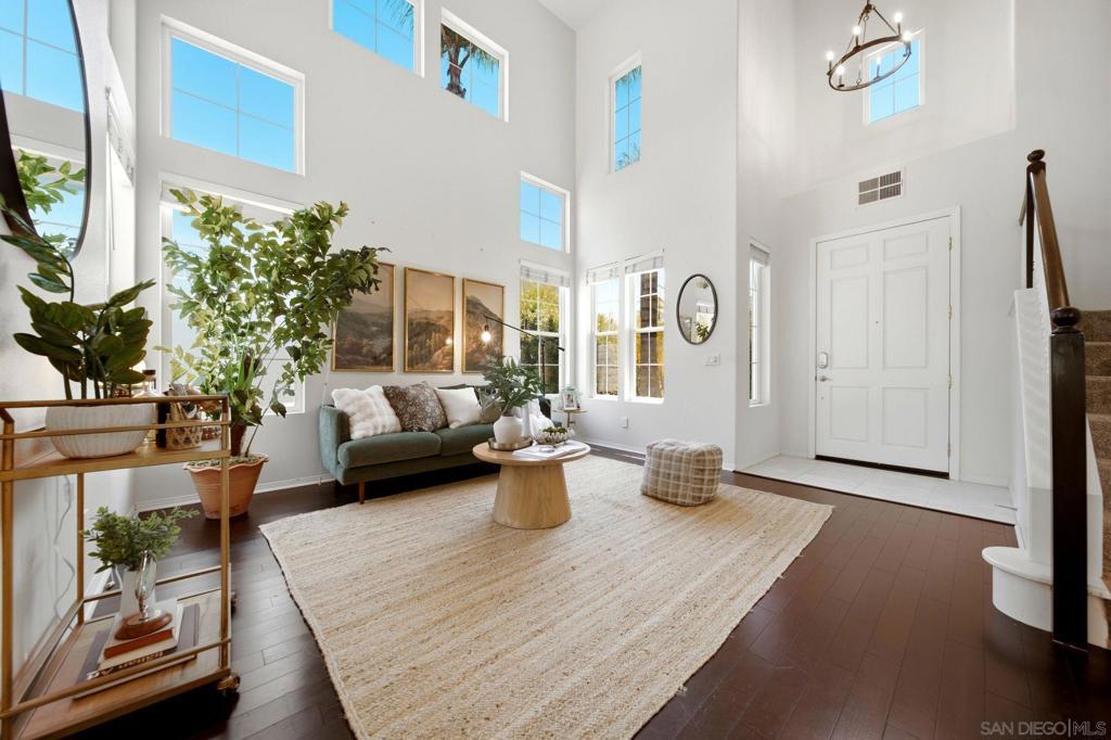 MLS #260016903SD image #0