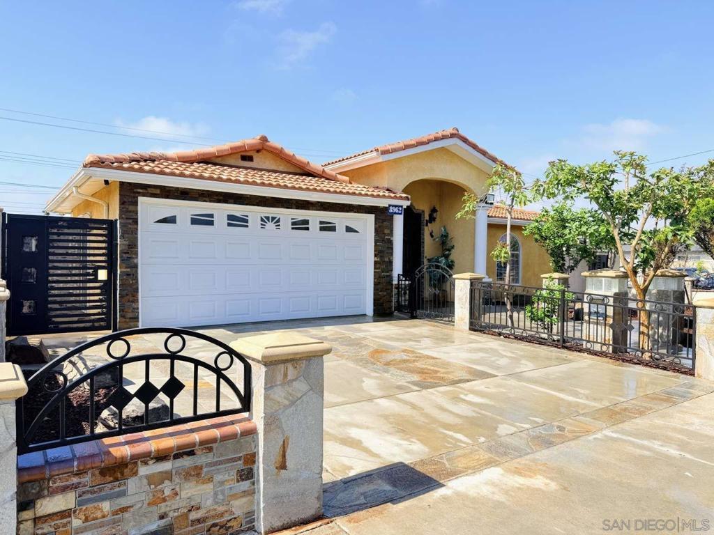 MLS #260016930SD image #0