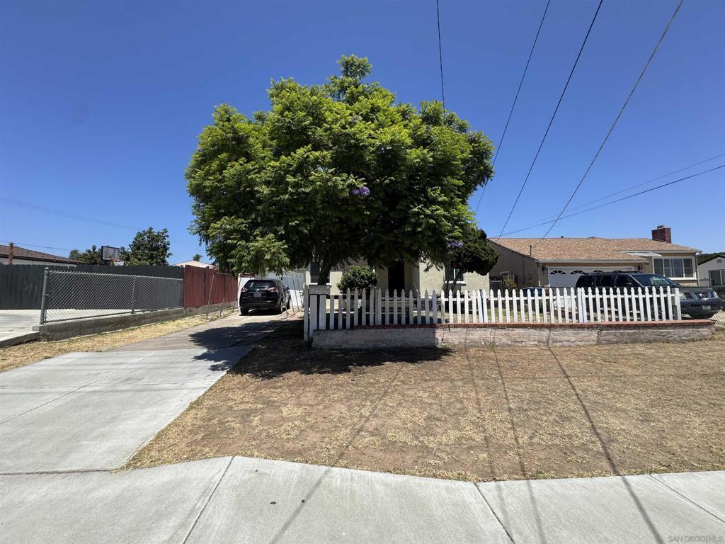 MLS #260016972SD image #0
